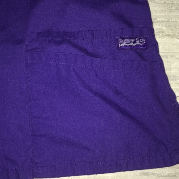 Scrub top - Picture 2 of 2